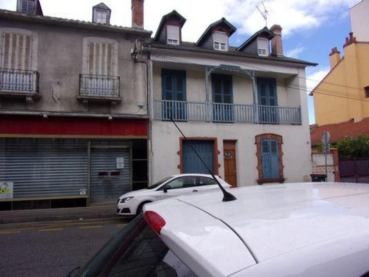 4 bedrooms Office in Tarbes, France No. 19373