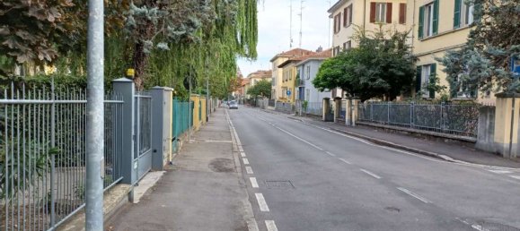 16 rooms Commercial property in Parma, Italy No. 139952 8