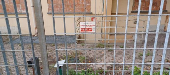 16 rooms Commercial property in Parma, Italy No. 139952 7