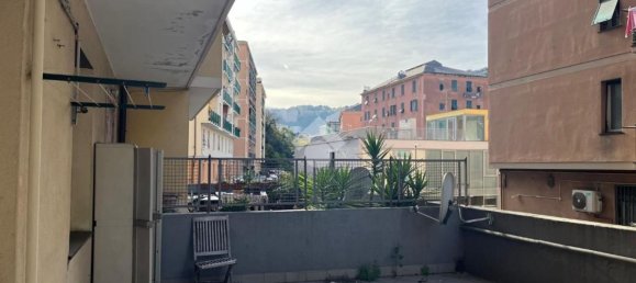 3غرفة شقة في Genoa, Italy رقم 183057 18