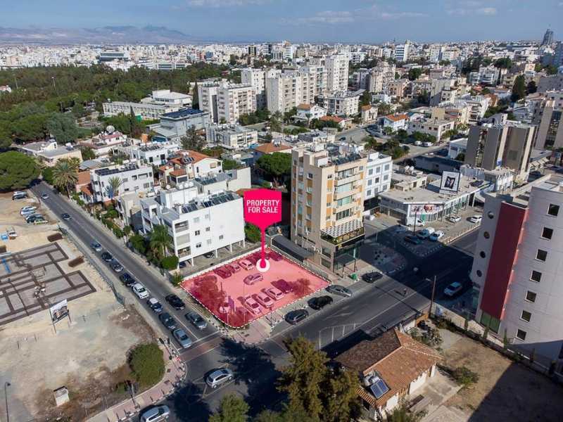 Terreno em Strovolos, Cyprus N.º 141137