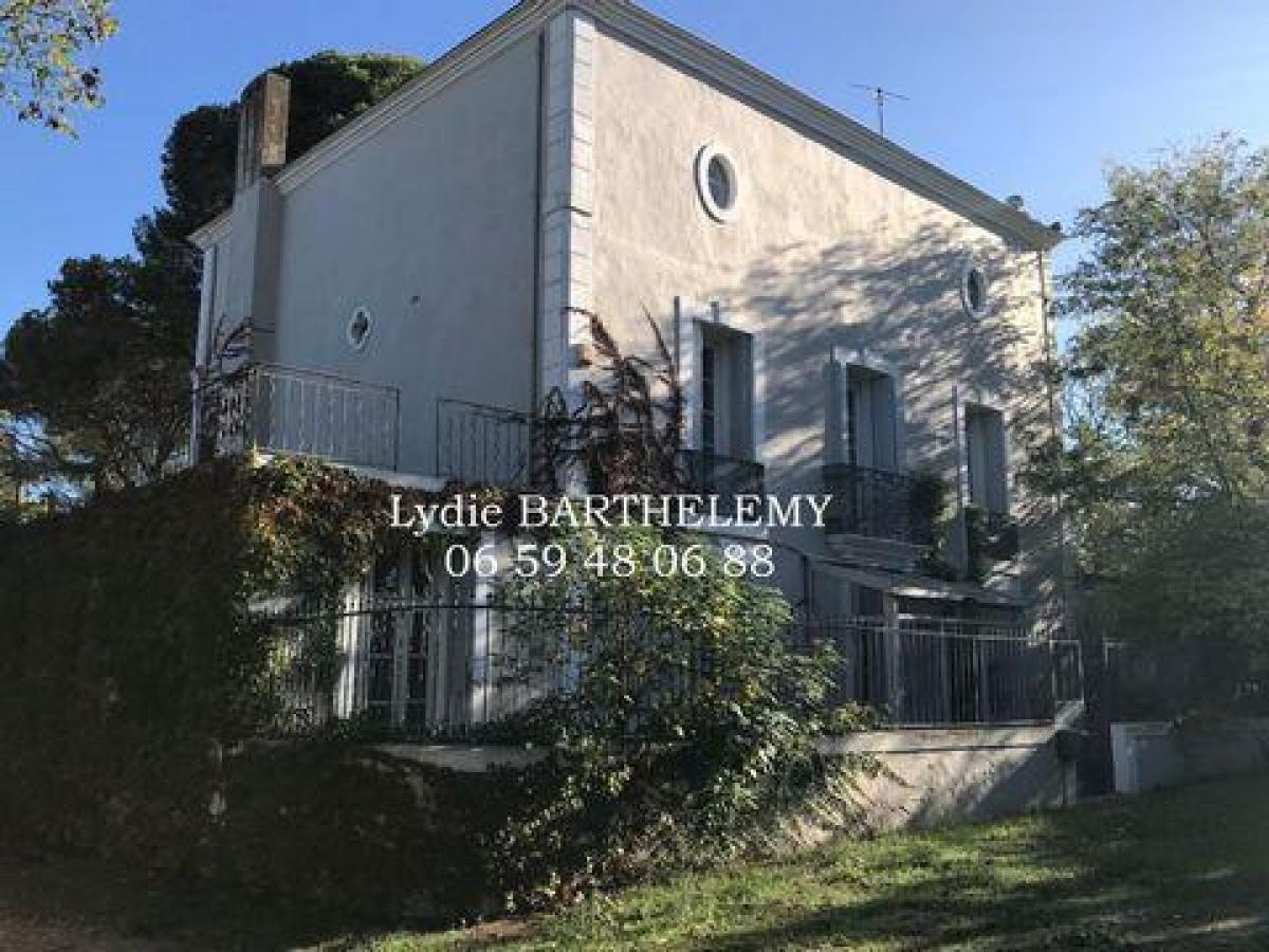 Casa de 7 dormitorios en Bessan, France No. 26783