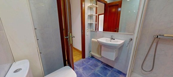 Apartamento de 3 dormitorios en Eixample, Spain No. 185602 44