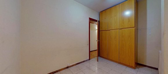 Apartamento de 3 dormitorios en Eixample, Spain No. 185602 25