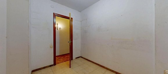 Apartamento de 3 dormitorios en Eixample, Spain No. 185602 12