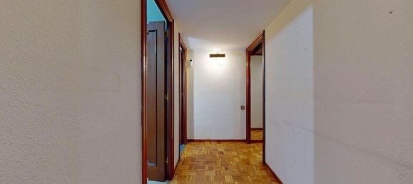 Apartamento de 3 dormitorios en Eixample, Spain No. 185602 13
