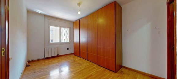 Apartamento de 3 dormitorios en Eixample, Spain No. 185602 40