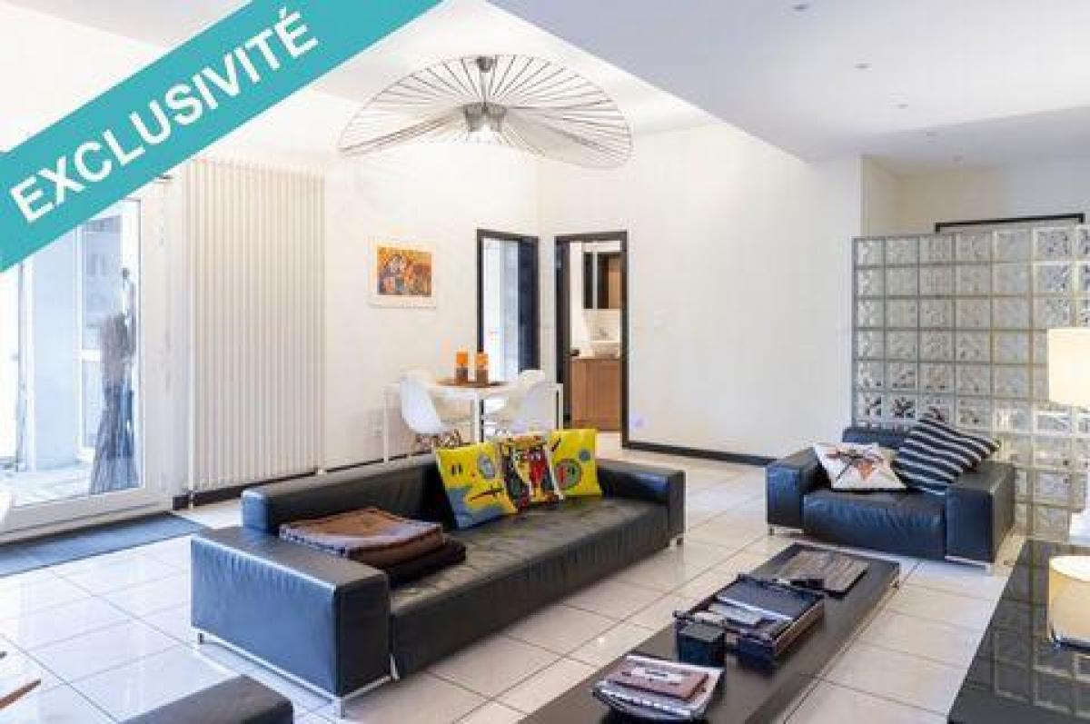 Studio à Mulhouse, France No. 26000