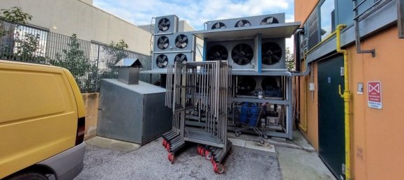 Almacén de 10 habitaciónes en Foligno, Italy No. 51623 28