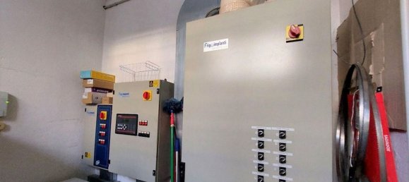 Almacén de 10 habitaciónes en Foligno, Italy No. 51623 13