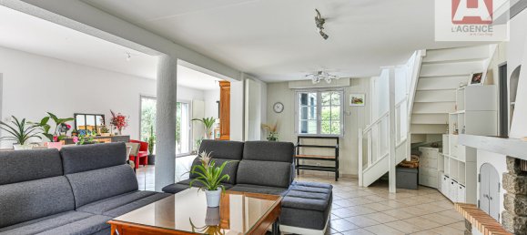 6 bedrooms House in Notre-Dame-de-Riez, France No. 299997 5