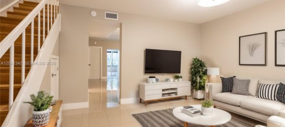 2 dormitorios dúplex en venta en Miami, Miami-Dade, Florida, USA № 614915 20
