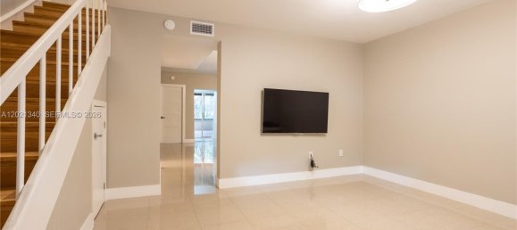 2 dormitorios dúplex en venta en Miami, Miami-Dade, Florida, USA № 614915 11