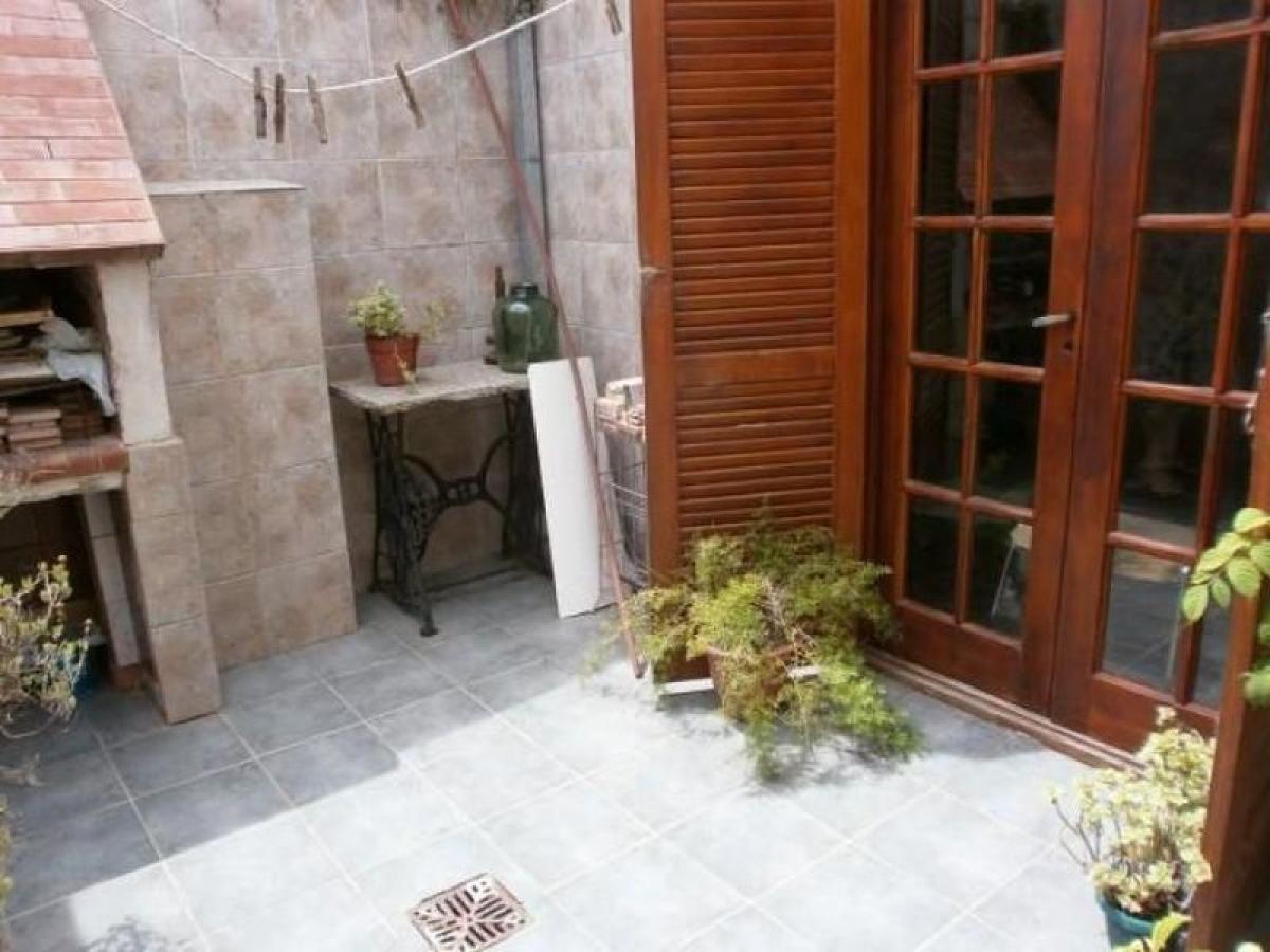 2 bedrooms House in Buenos Aires, Argentina No. 61171