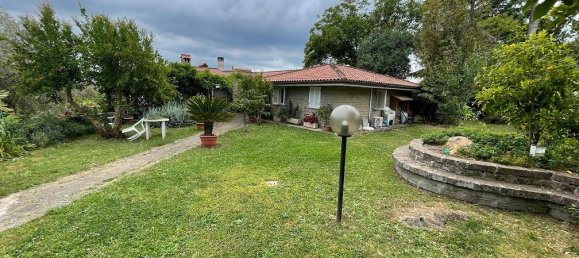 10-salle Villa à Manziana, Italy No. 90520 3