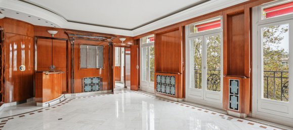 3 bedrooms Apartment in Paris, France No. 113897 3