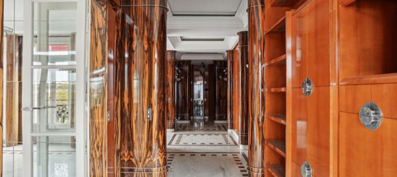 3 bedrooms Apartment in Paris, France No. 113897 9