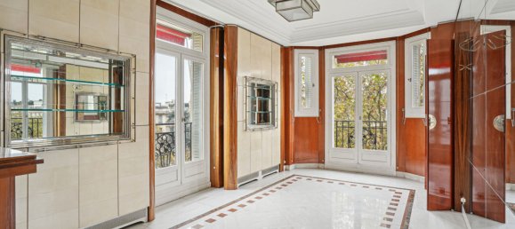 3 bedrooms Apartment in Paris, France No. 113897 7