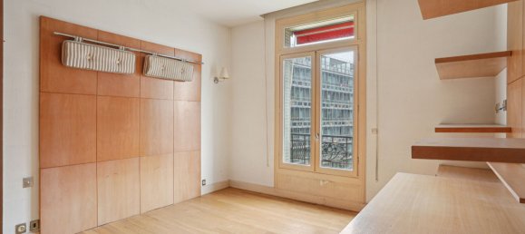 3 bedrooms Apartment in Paris, France No. 113897 10