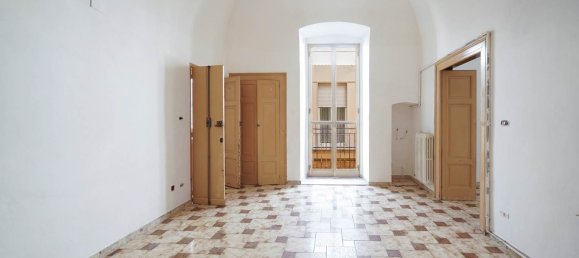 Casa de 4 habitaciónes en Palo del Colle, Italy No. 43341 8