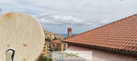 Квартира с 3 комнатами в Кампофеличе ди Рочелла, Италия № 139369 9