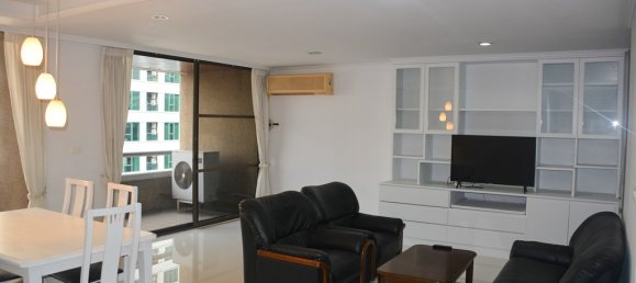 3 bedrooms Condo in Bangkok, Thailand No. 6846 3