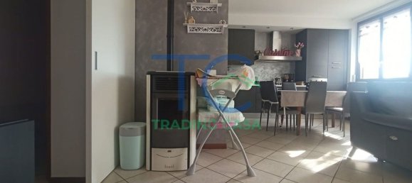 3 rooms Apartment in Pontenure, Italy No. 283445 10