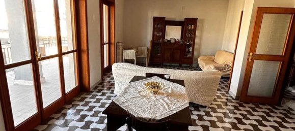 6غرفة شقة في Cava de' Tirreni, Italy رقم 15355 13