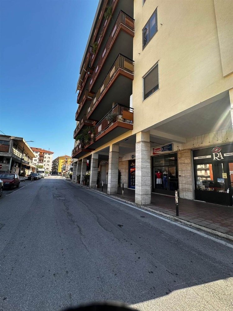 6غرفة شقة في Cava de' Tirreni, Italy رقم 15355