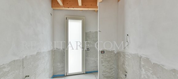 3 bedrooms Penthouse in Longone al Segrino, Italy No. 82157 14