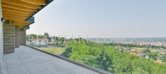 3 bedrooms Penthouse in Longone al Segrino, Italy No. 82157 2