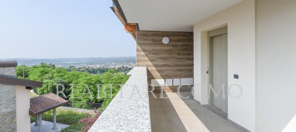 3 bedrooms Penthouse in Longone al Segrino, Italy No. 82157 32