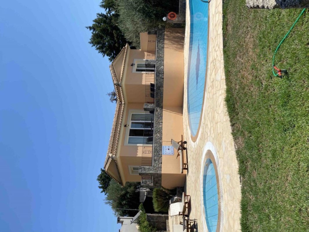 Villa T2 em Corfu, Greece N.º 8960