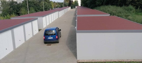 Parkplatz in Gotha, Germany, Nr. 52448 5