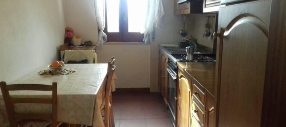 6 rooms House in Gesualdo, Italy No. 132855 12