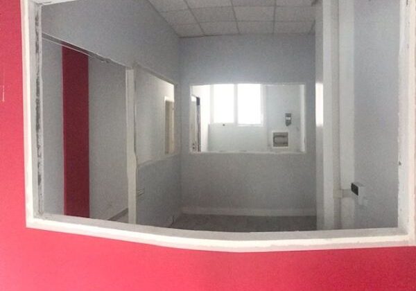 Gewerbliche Immobilie in Rome, Italy 30m², Nr. 202261