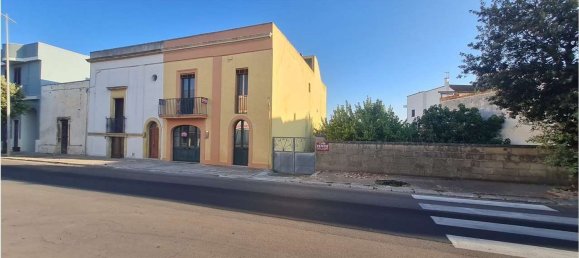 Land in Collepasso, Italy No. 349149 3