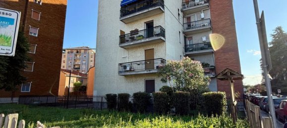 2 rooms Apartment in Bresso, Italy No. 287583 28