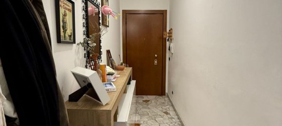 2 rooms Apartment in Bresso, Italy No. 287583 2