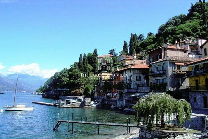 Пентхаус с 2 спальнями в Варенна, Италия № 173529