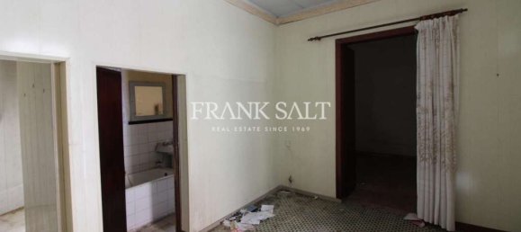 4 Schlafzimmer Stadthaus in Hamrun, Malta, Nr. 2240 7