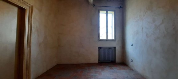 Apartamento de 7 habitaciónes en Carpi, Italy No. 176653 9