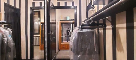 Apartamento de 7 habitaciónes en Carpi, Italy No. 176653 4