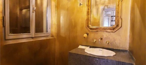 Apartamento de 7 habitaciónes en Carpi, Italy No. 176653 21