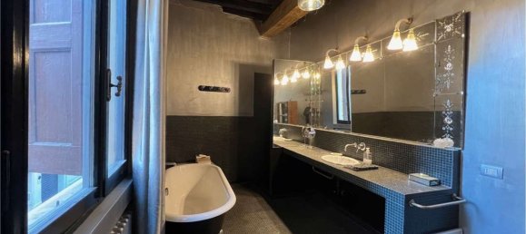 Apartamento de 7 habitaciónes en Carpi, Italy No. 176653 27