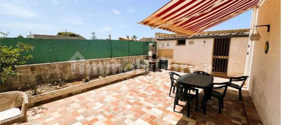 2 bedrooms House in Petrosino, Italy No. 272459 3