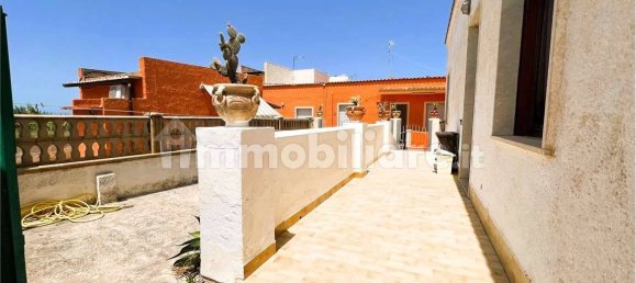 2 bedrooms House in Petrosino, Italy No. 272459 17