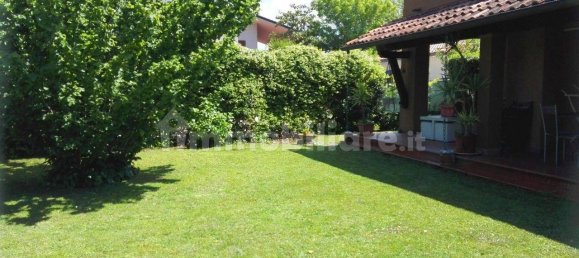 6 bedrooms Villa in Forte dei Marmi, Italy No. 35775 27