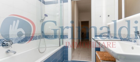 3 rooms Apartment in Monza, Italy No. 126974 22