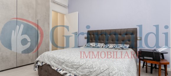 3 rooms Apartment in Monza, Italy No. 126974 12